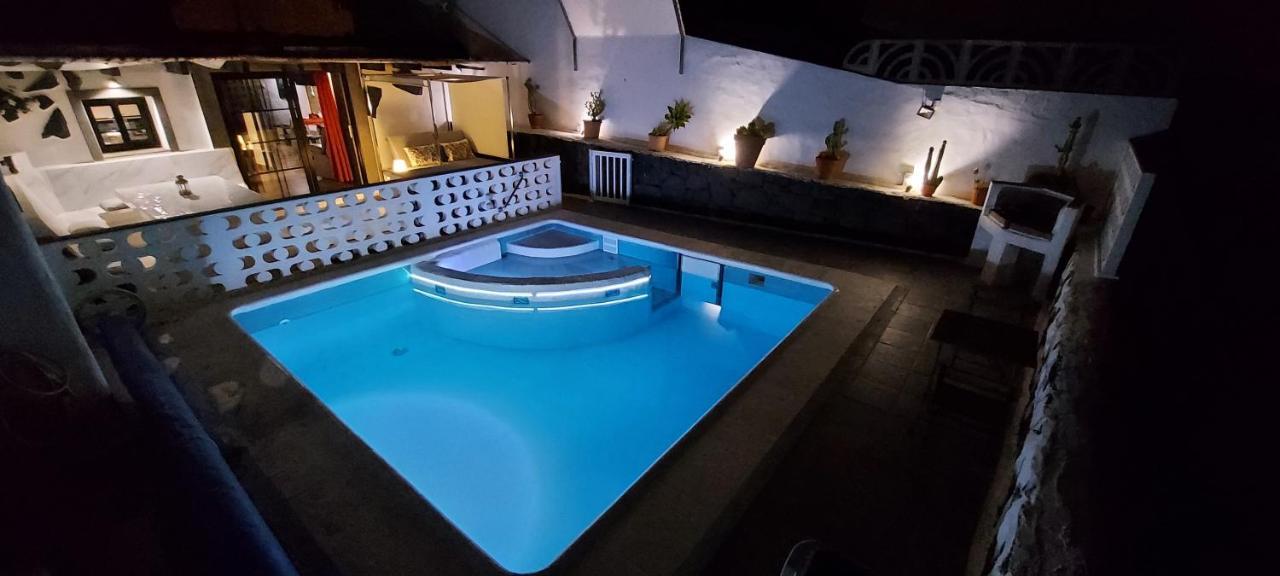 Aloelux Villa !! - Private Villa With Pool , Jacuzzi, Cinema, Massage ,Wonderful View, Art Desing Villa Tías Exteriér fotografie